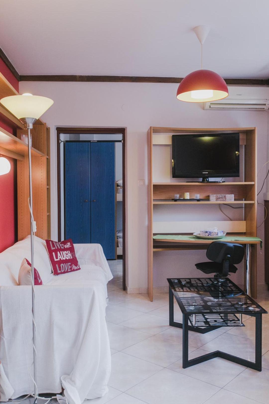 Nesting Ramblers Skg #2 Apartment Солун Екстериор снимка