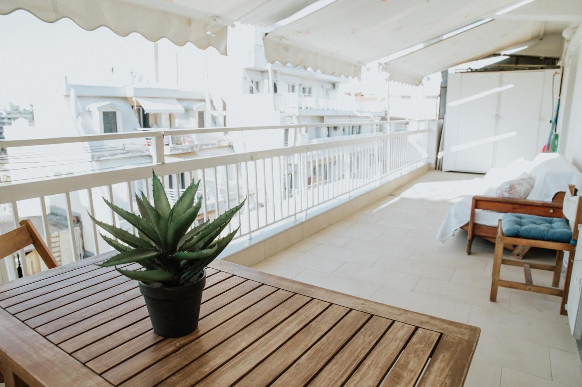 Nesting Ramblers Skg #2 Apartment Солун Екстериор снимка