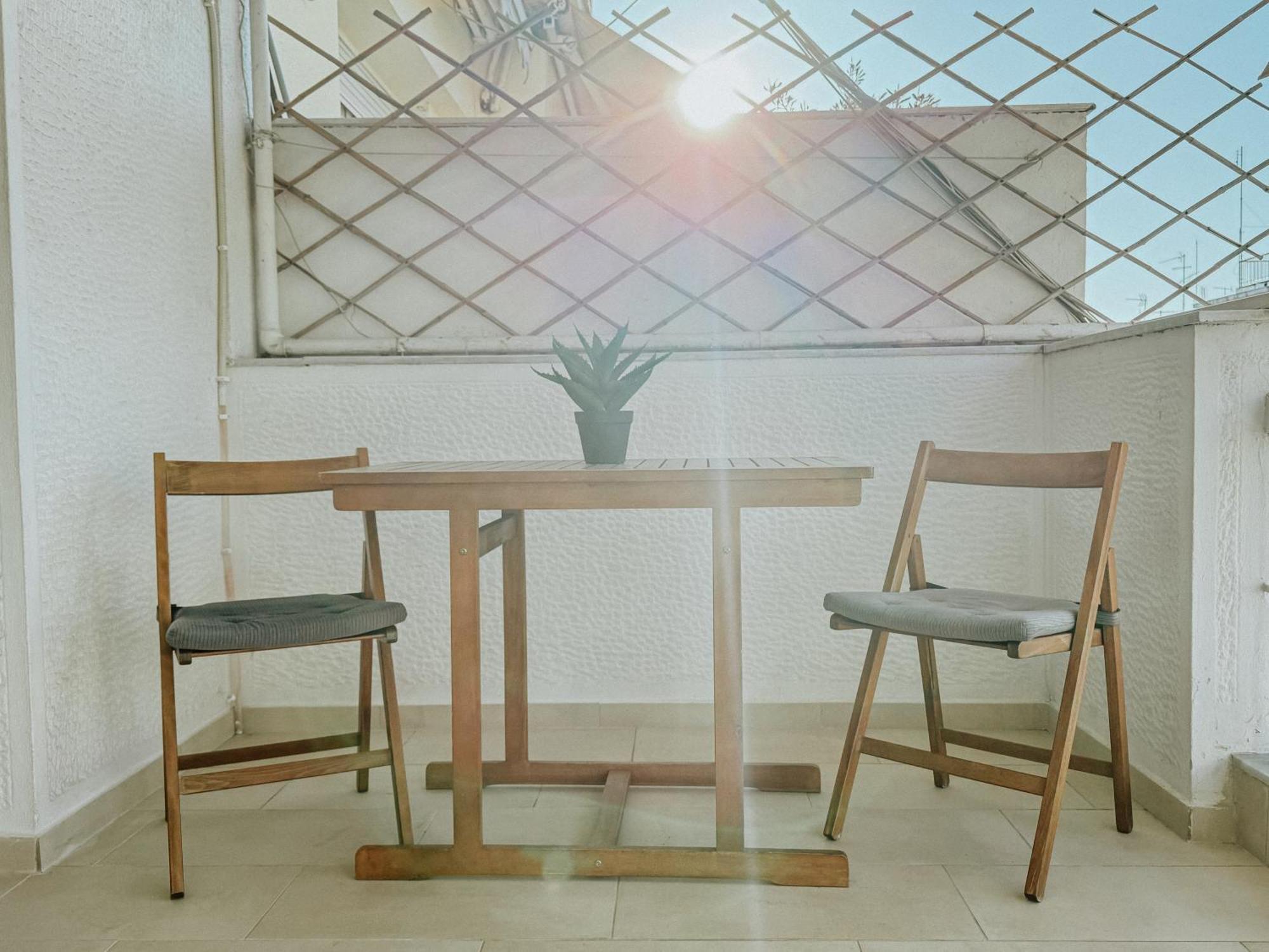 Nesting Ramblers Skg #2 Apartment Солун Екстериор снимка