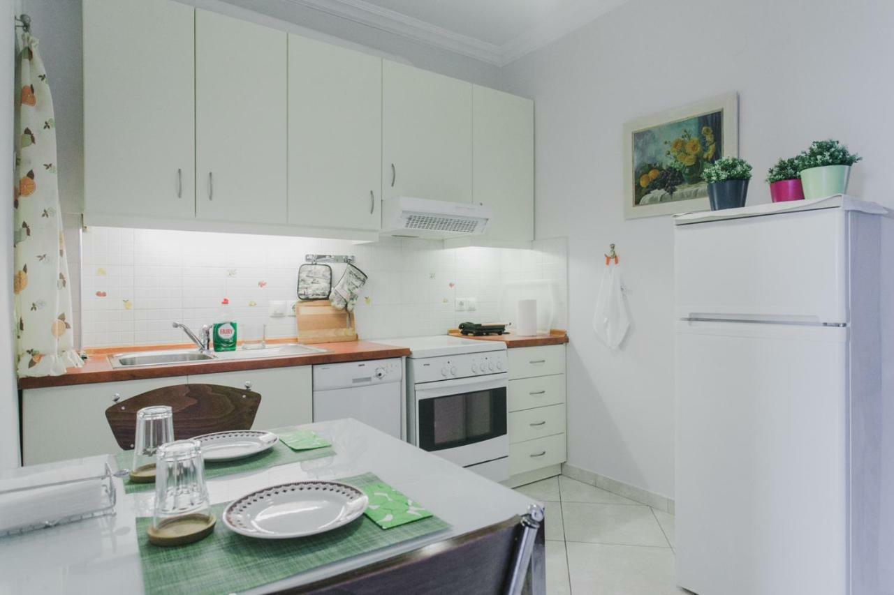 Nesting Ramblers Skg #2 Apartment Солун Екстериор снимка