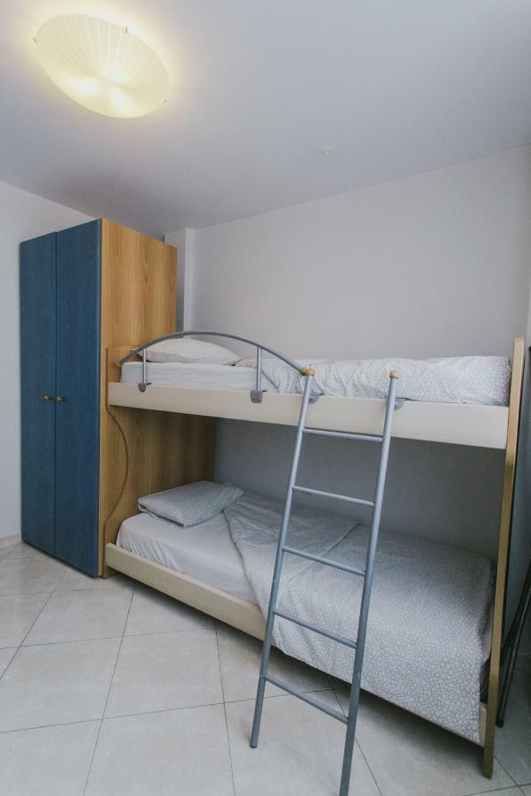 Nesting Ramblers Skg #2 Apartment Солун Екстериор снимка