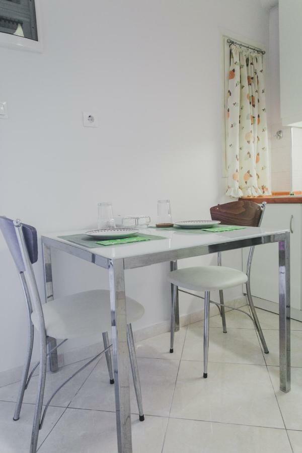 Nesting Ramblers Skg #2 Apartment Солун Екстериор снимка